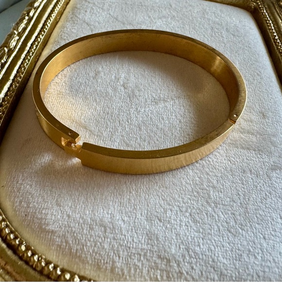 Herff Jones College Kappa Kappa Gold Bracelet with Black Lettering and - Picture 4 of 9